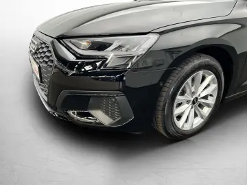 AUDI A3 Limousine 35 TFSI ;Navi Carplay Memory