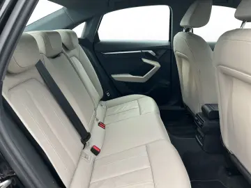 AUDI A3 Limousine 35 TFSI ;Navi Carplay Memory