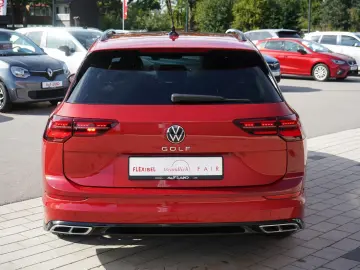VW Golf VIII Variant 2.0 R-Line LED Navi ACC AHK