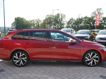 VW Golf VIII Variant 2.0 R-Line LED Navi ACC AHK