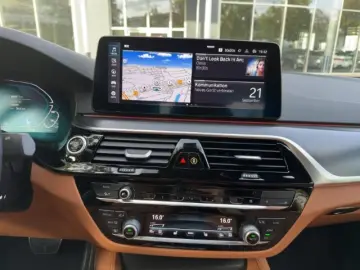 BMW 530 e Limo M-Sport Laser HUD 4-Z-Klima Leder Nav