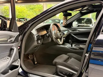 BMW 530e M Sport Sunroof LED DAB Heated Seats CarPlay