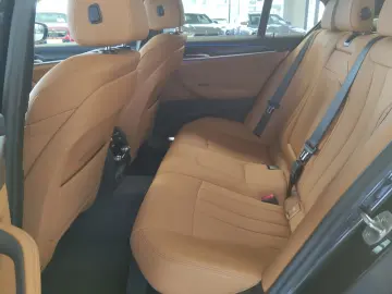 BMW 530e SAG M Sport 4xAC CAM PRIVACY AMBI HiFi LED