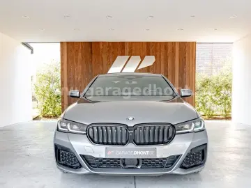 BMW 530 e  M pack  Head-up  Keyless  Soft close