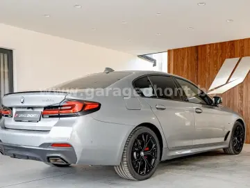 BMW 530 e  M pack  Head-up  Keyless  Soft close