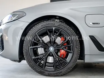 BMW 530 e  M pack  Head-up  Keyless  Soft close