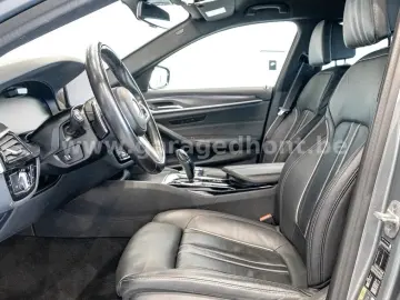 BMW 530 e  M pack  Head-up  Keyless  Soft close