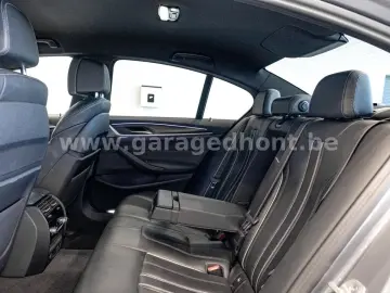 BMW 530 e  M pack  Head-up  Keyless  Soft close