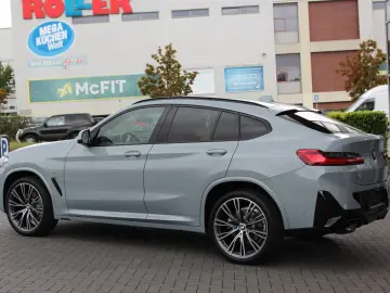 BMW X4 xDrive30d   M SPORT • LASERLIGHT • HUD • HARMAN