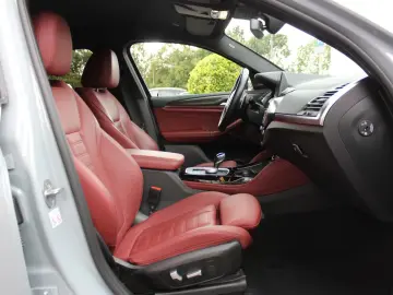 BMW X4 xDrive30d   M SPORT • LASERLIGHT • HUD • HARMAN