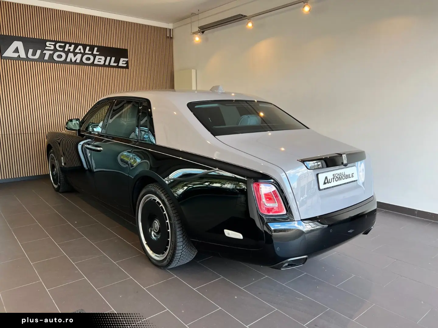 ROLLS ROYCE Phantom SWB Extended Two-Tone FULL
