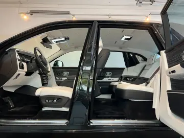 ROLLS ROYCE Phantom SWB Extended Two-Tone FULL