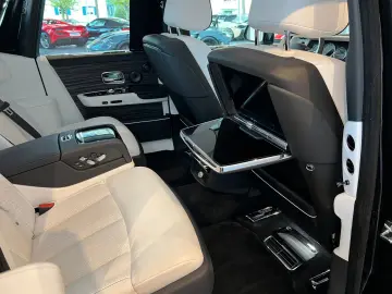 ROLLS ROYCE Phantom SWB Extended Two-Tone FULL