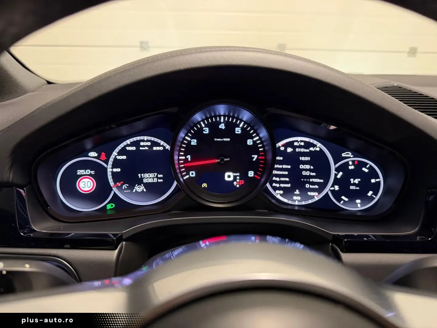 Porsche Cayenne Coupe 3.0 - HUD  360  Air Suspension  Pano