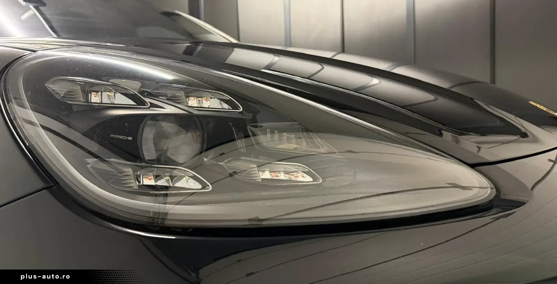 Porsche Cayenne Coupe 3.0 - HUD  360  Air Suspension  Pano