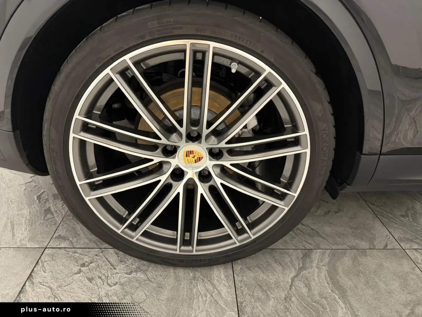 Porsche Cayenne Coupe 3.0 - HUD  360  Air Suspension  Pano