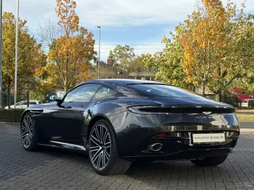 ASTON MARTIN DB12 V8  MwSt. ausw. Inspire Comfort