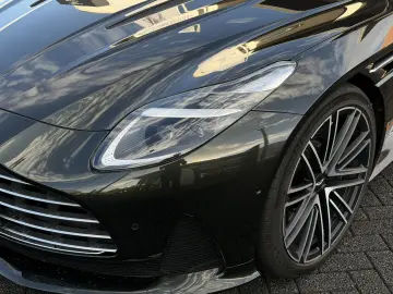 ASTON MARTIN DB12 V8  MwSt. ausw. Inspire Comfort