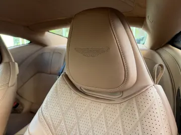 ASTON MARTIN DB12 V8  MwSt. ausw. Inspire Comfort