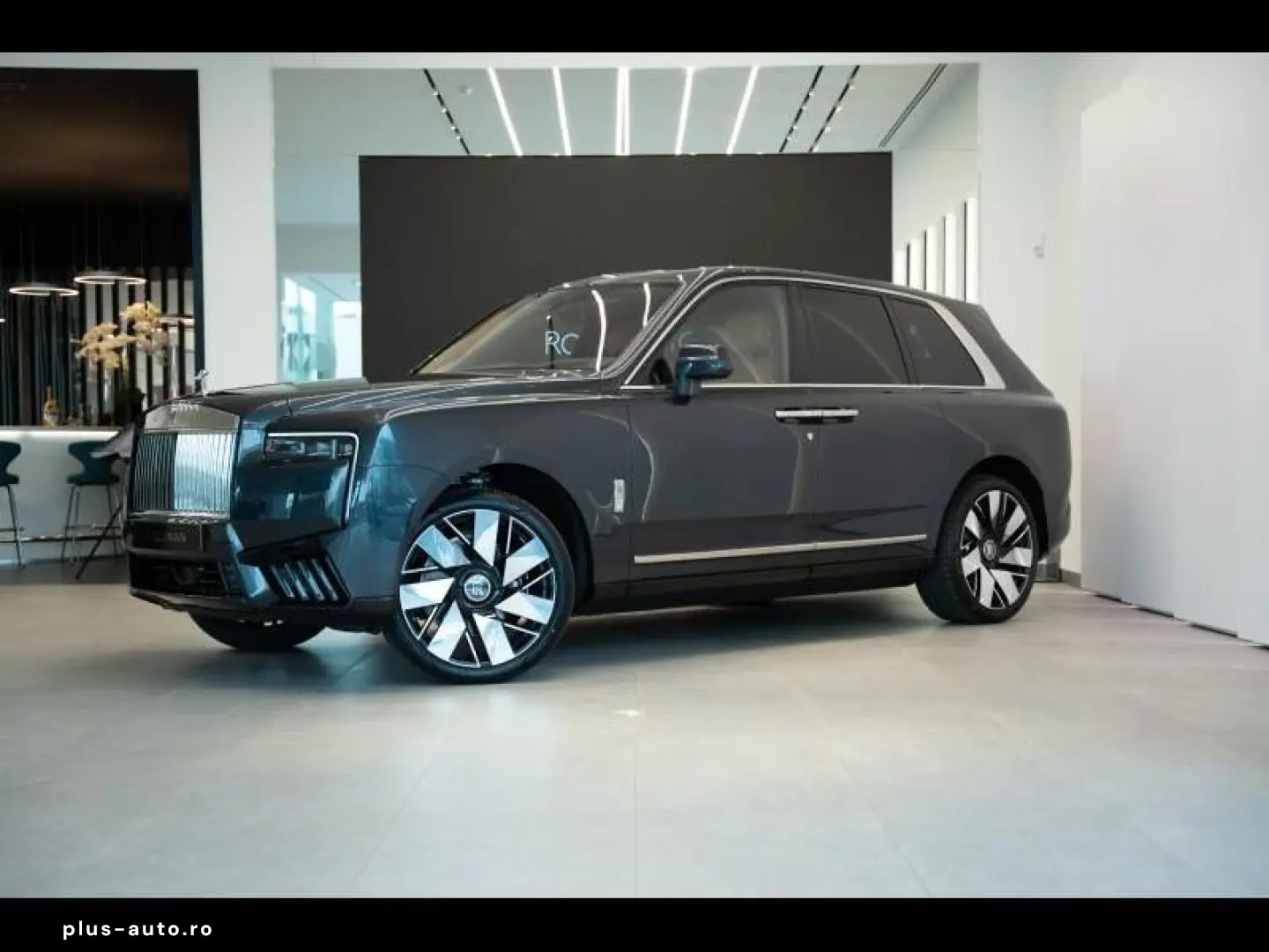 ROLLS ROYCE Cullinan Provenance 2 Year Warranty & Service