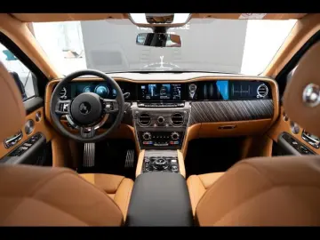 ROLLS ROYCE Cullinan Provenance 2 Year Warranty & Service