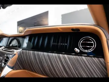 ROLLS ROYCE Cullinan Provenance 2 Year Warranty & Service