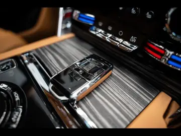 ROLLS ROYCE Cullinan Provenance 2 Year Warranty & Service