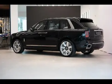 ROLLS ROYCE Cullinan Provenance 2 Year Warranty &  Service
