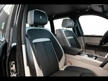 ROLLS ROYCE Cullinan Provenance 2 Year Warranty &  Service