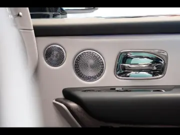 ROLLS ROYCE Cullinan Provenance 2 Year Warranty &  Service