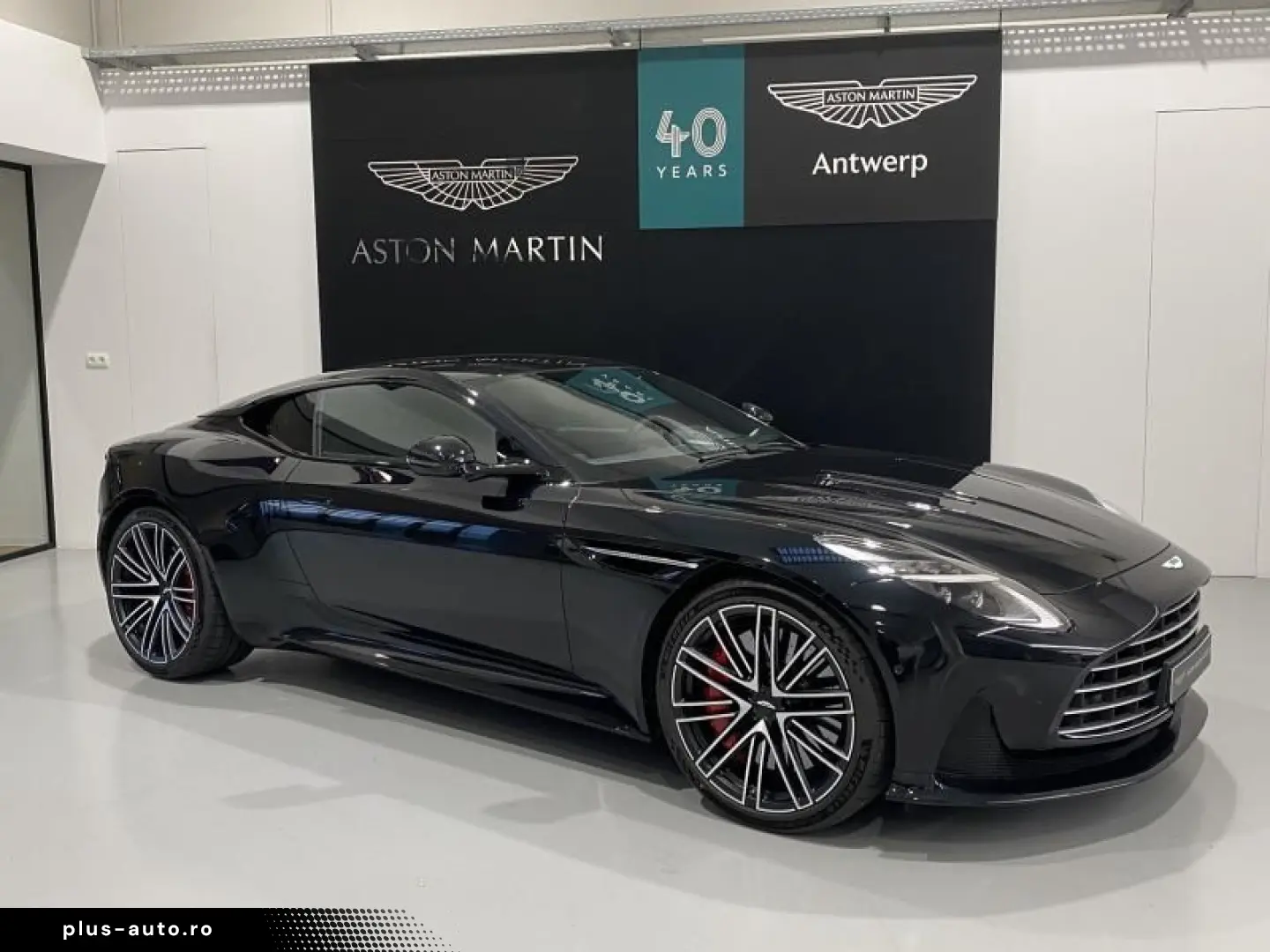 ASTON MARTIN DB12 DB12