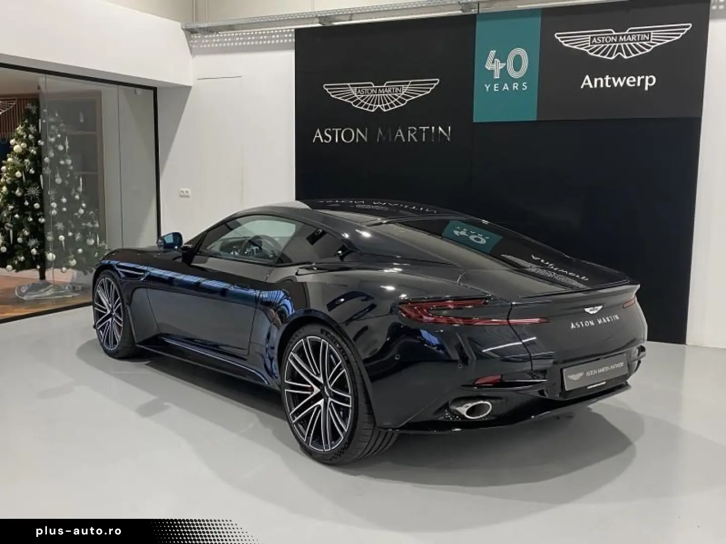 ASTON MARTIN DB12 DB12