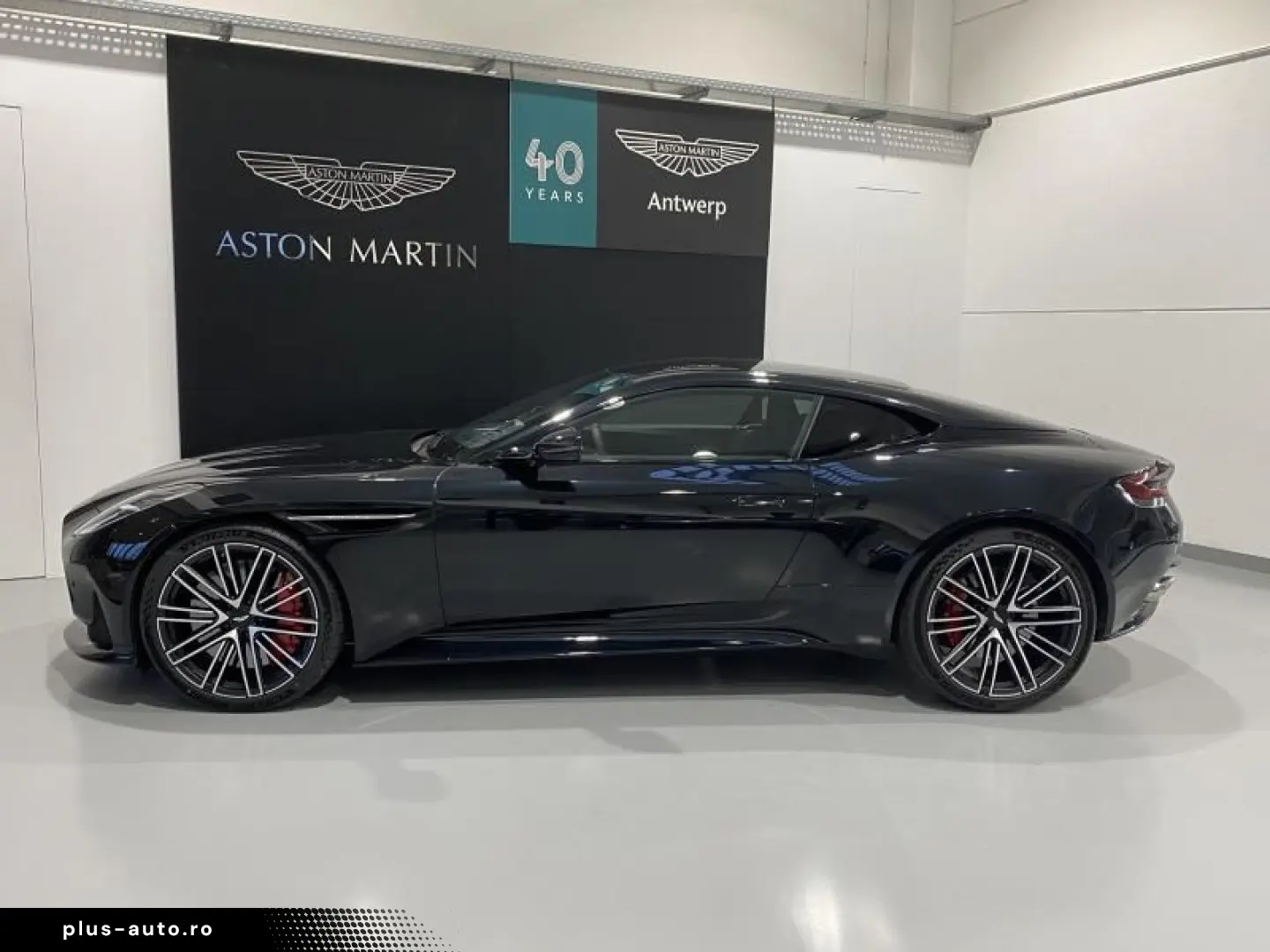 ASTON MARTIN DB12 DB12