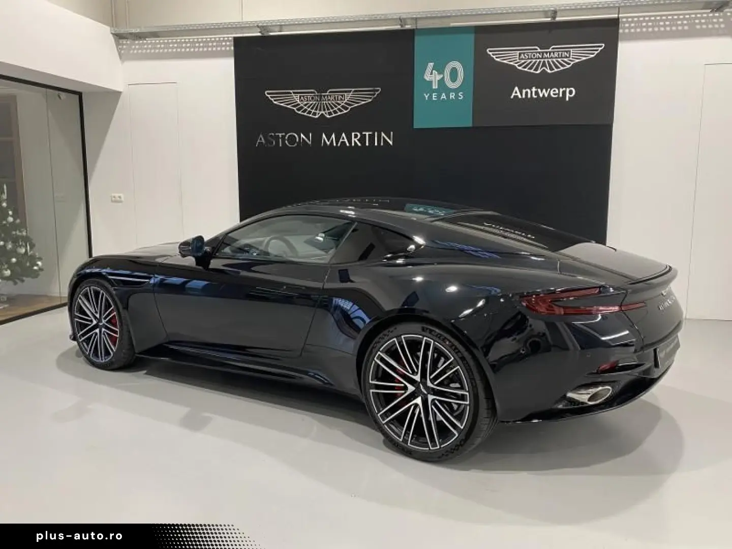 ASTON MARTIN DB12 DB12