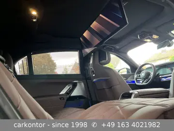 BMW 750e xDr.  MSPORTPAKET LOUNGE SEAT FOND EN TÜREN