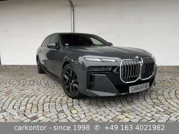 BMW 750e xDr.  MSPORTPAKET LOUNGE SEAT FOND EN TÜREN