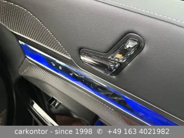 BMW 750e xDr.  MSPORTPAKET LOUNGE SEAT FOND EN TÜREN