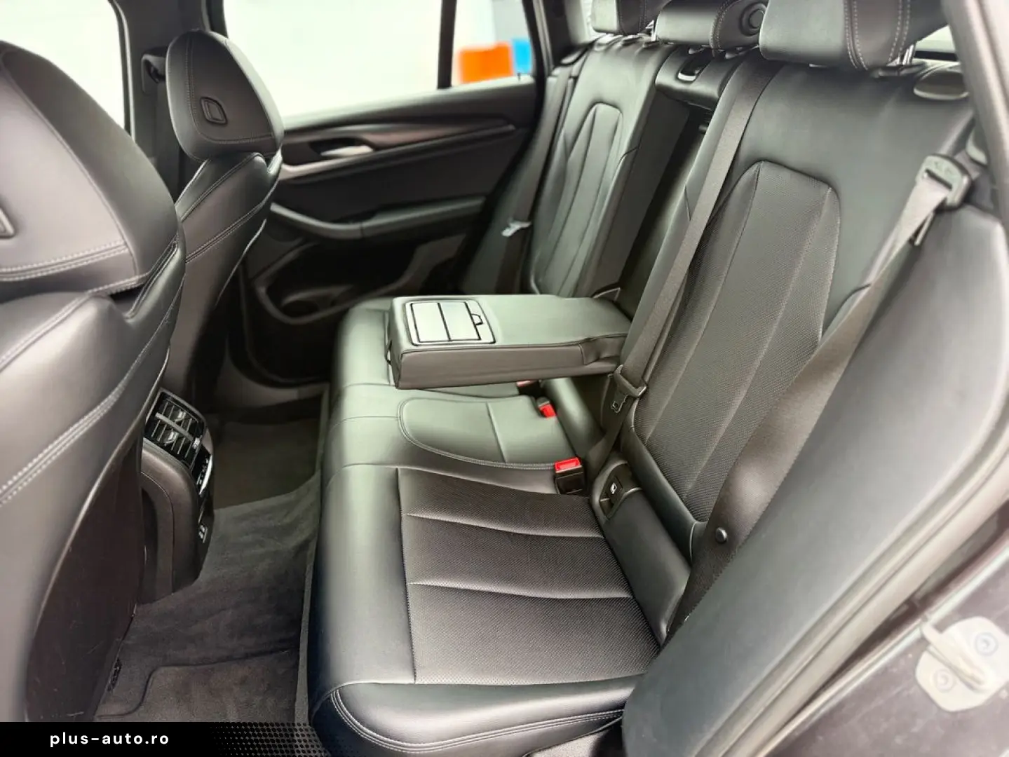 BMW X4 2023 — imagine 10