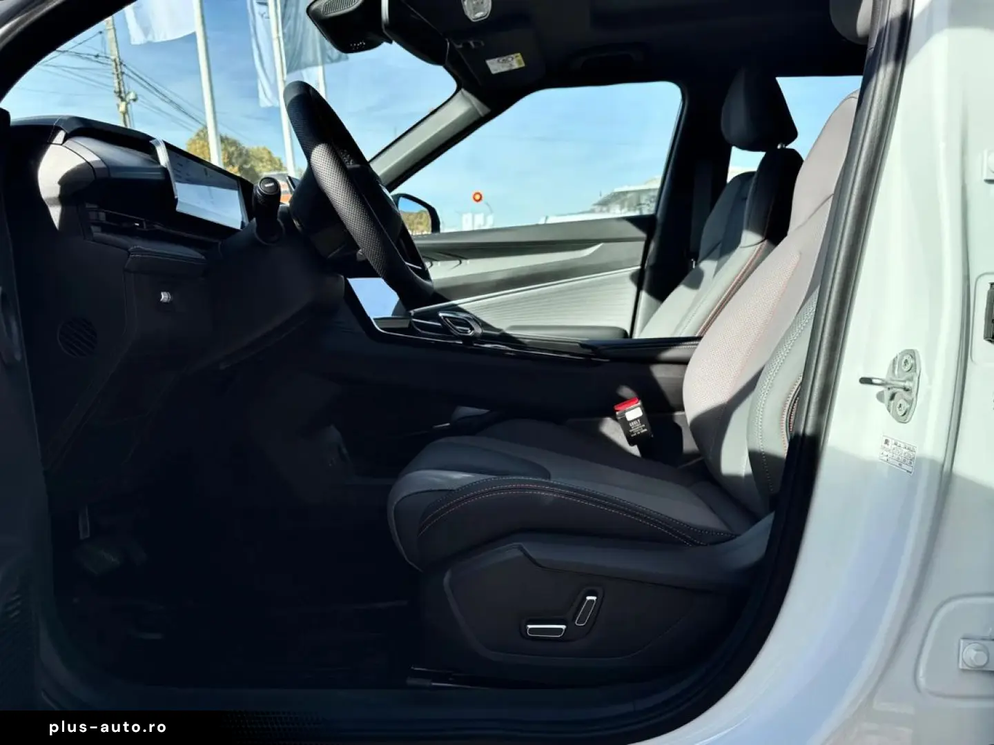 Geely Cityray – SUV-ul compact care combină designul dinamic