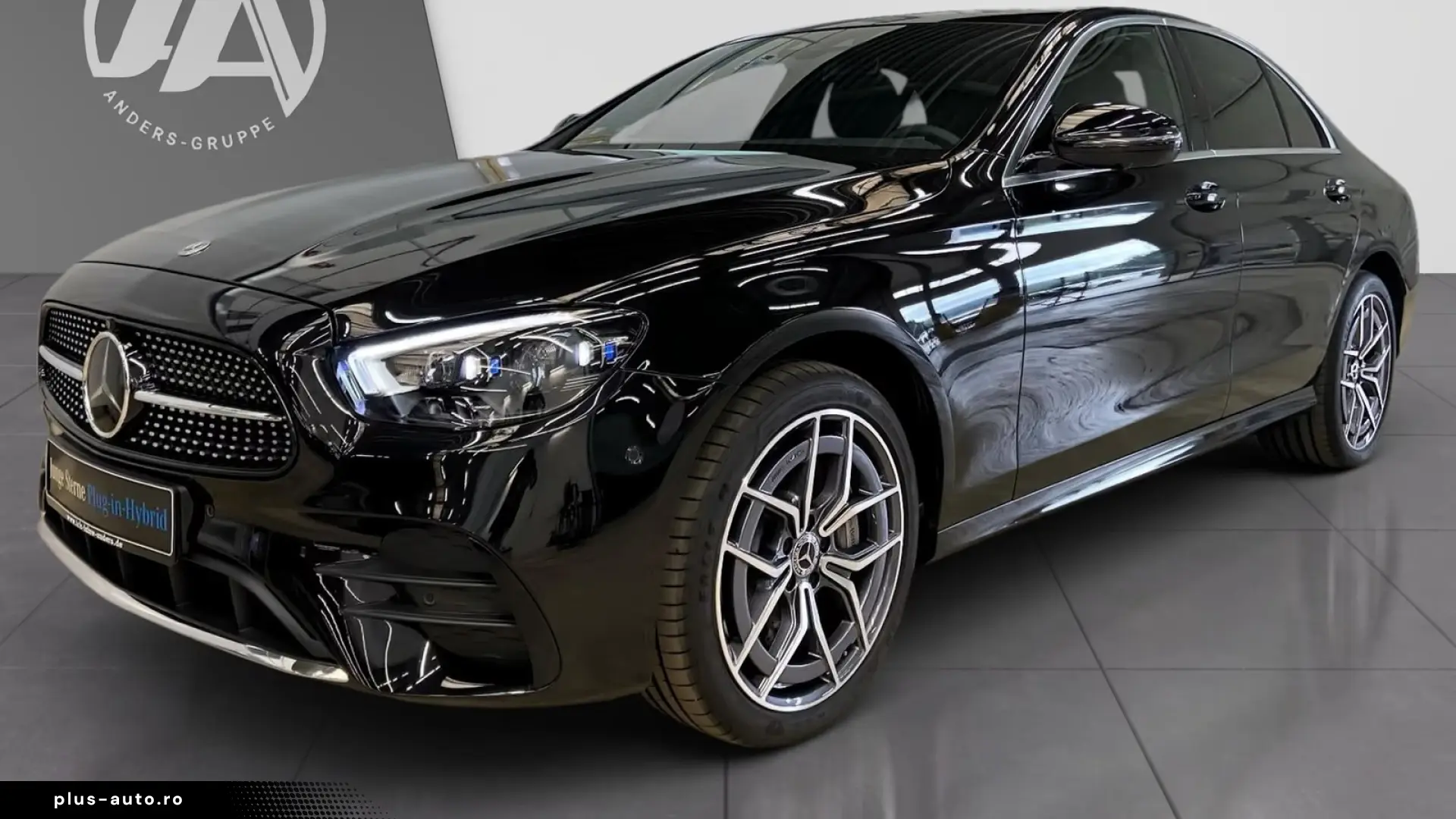 MERCEDES E 300 e 4MATIC   AMG LINE • PANO DISTRONIC 360