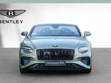BENTLEY CONTINENTAL GTC AZURE   680 CP • MULLINER