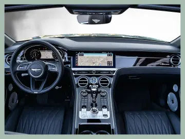BENTLEY CONTINENTAL GTC AZURE   680 CP • MULLINER