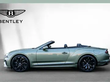 BENTLEY CONTINENTAL GTC AZURE   680 CP • MULLINER