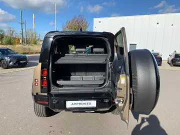 LAND ROVER DEFENDER 90   X-DYNAMIC HSE Pano