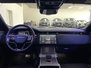 RANGE ROVER VELAR D200 DYNAMIC PANO • MEMORY