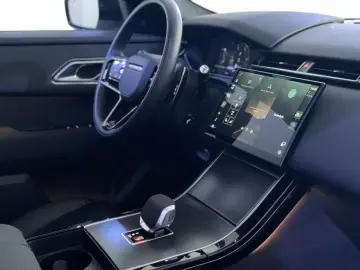 RANGE ROVER VELAR D200 DYNAMIC PANO • MEMORY