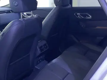 RANGE ROVER VELAR D200 DYNAMIC PANO • MEMORY