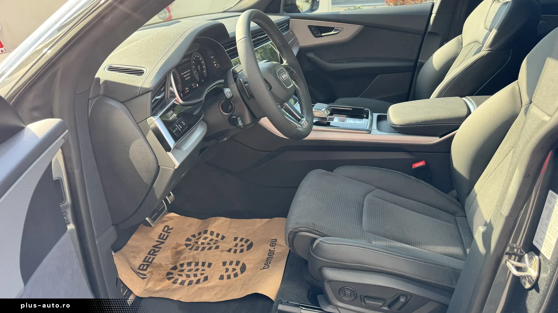 Audi Q8 Demo