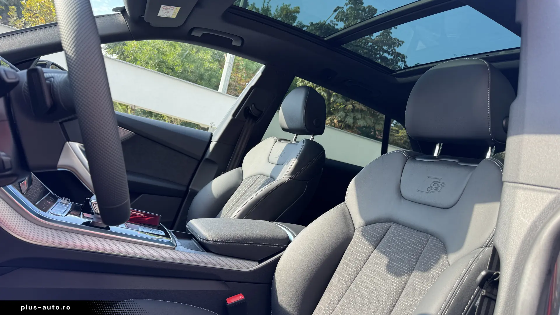 Audi Q8 Demo