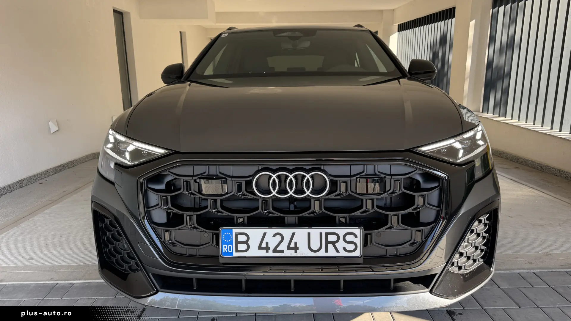 Audi Q8 Demo